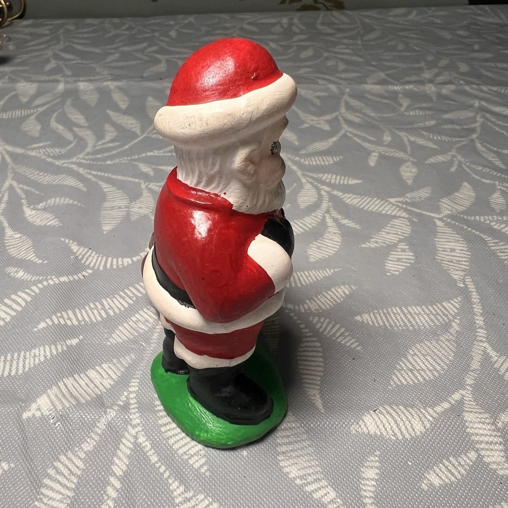 Vintage Traditional 3" Santa Claus Ceramic Figurine Handpainted 1960's - Picture 4 of 8